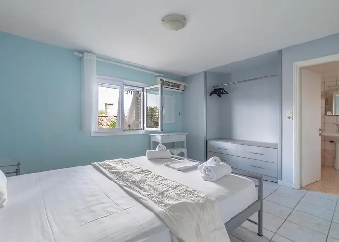 Giorgio Studios-apartments 1 Konukevi