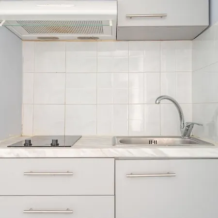 Casa de hóspedes Giorgio Studios-apartments 1