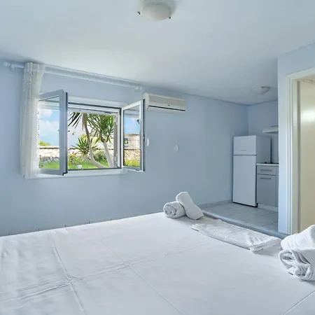 Casa de hóspedes Giorgio Studios-apartments 1 3*