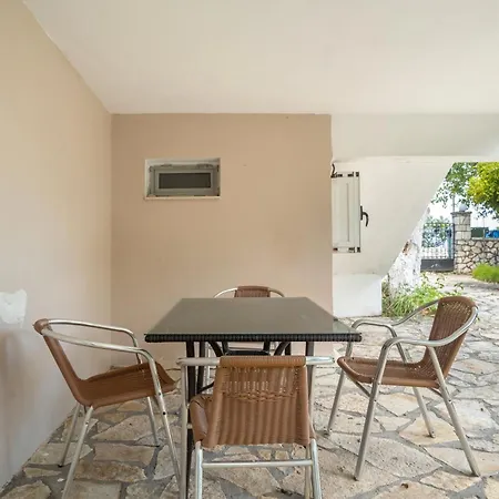 Maison d'hôtes Giorgio Studios-apartments 1 Nikiana