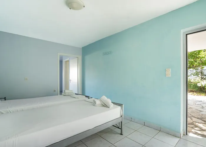 Giorgio Studios-apartments 1 Konukevi Nikiana